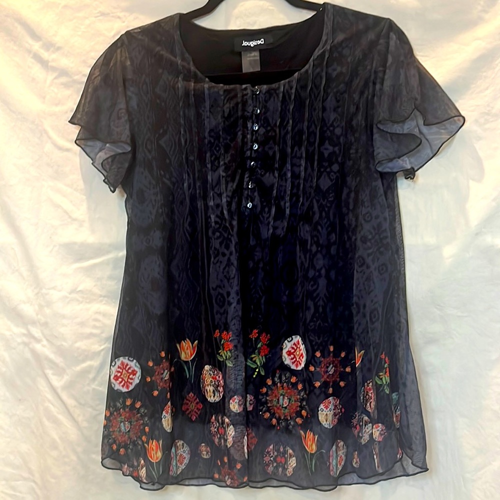 Desigual Boho Tulle T-shirt/Mesh Top in “M”; fits like US Small; Crew Ne…